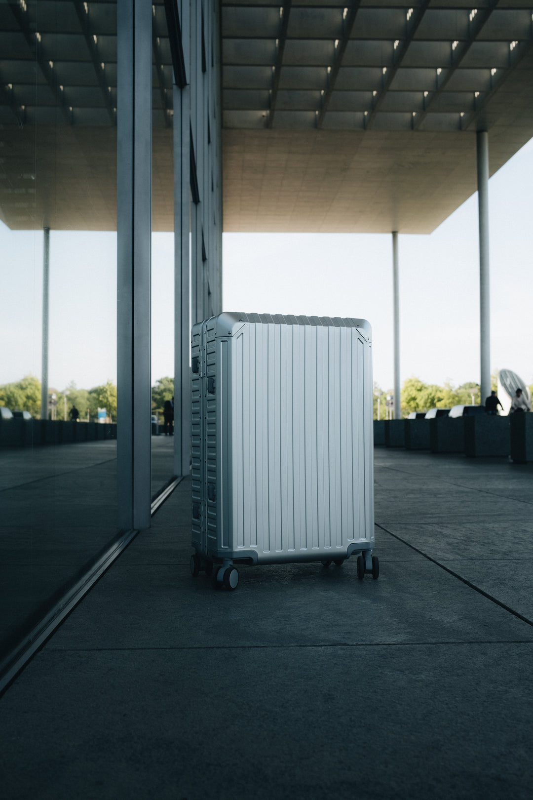 LIOR ALUMINIUM - SILVER