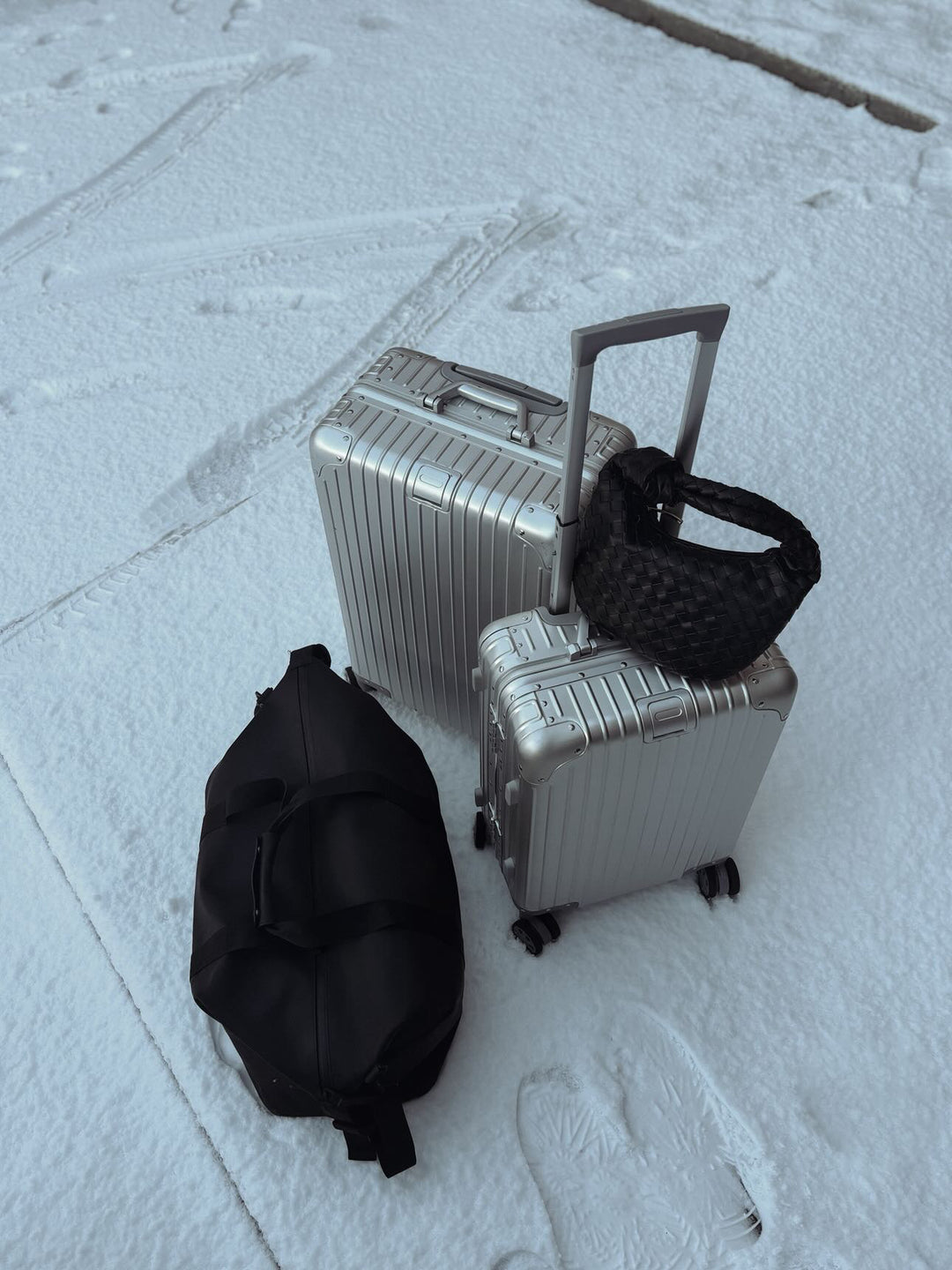 XAVI ALUMINIUM - SILVER TRAVEL SET