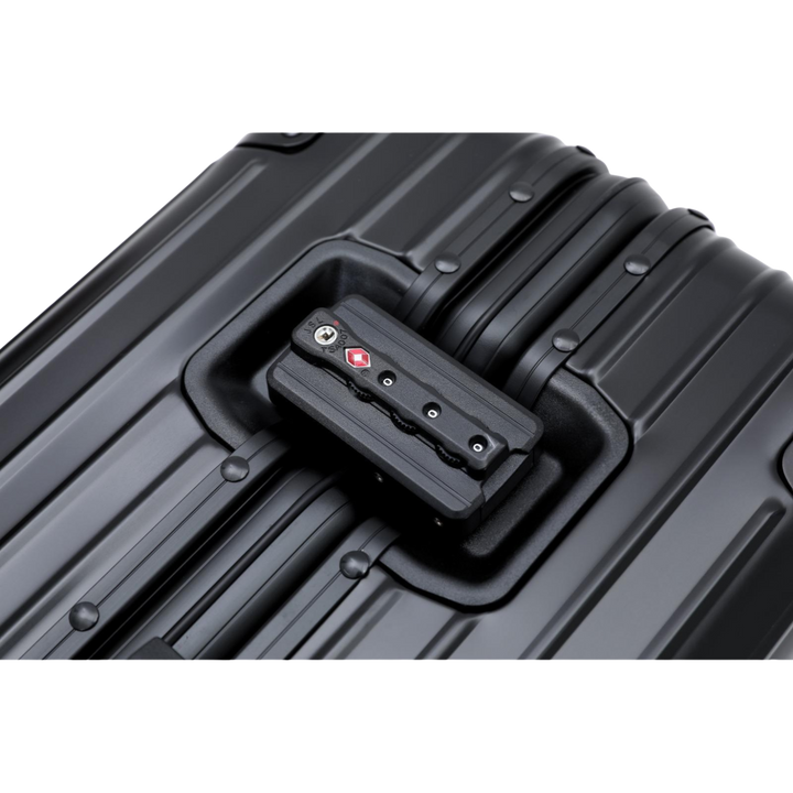 XAVI ALUMINIUM - BLACK TRAVEL SET